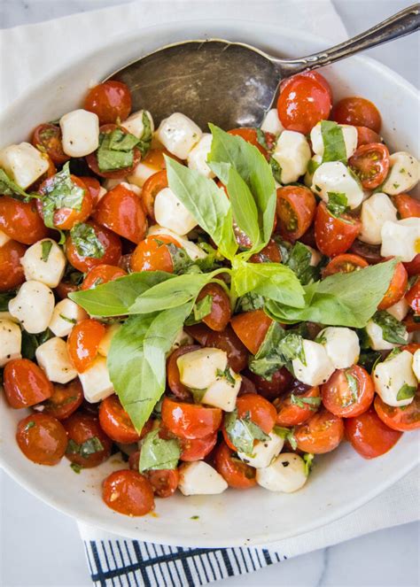 Tomato Mozzarella Salad - Dinners, Dishes, and Desserts