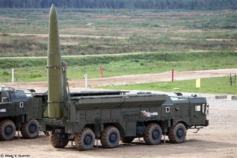 Russia’s Iskander Missile Has a Warhead for Every War Possible | The ...