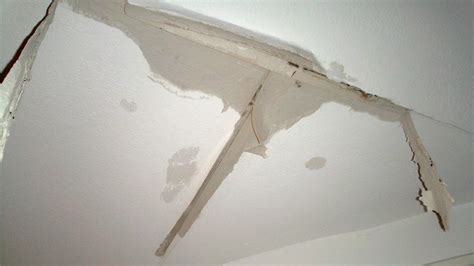 How To Repair Ceiling Water Leak