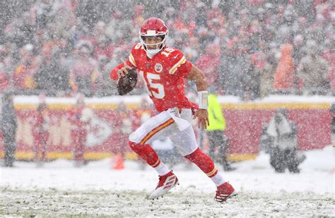 Dolphins-Chiefs Ticket Prices Plummet Due to Frigid Forecast in Kansas City