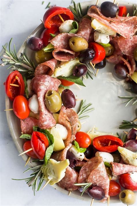 Christmas Wreath Antipasto Skewers | Antipasto skewers, Healthy ...