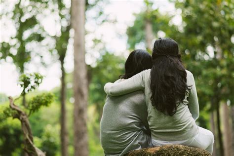 Two people hugging - Funeral Basics