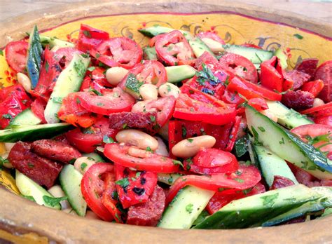 Spaanse Salade Tapas Dishes, Pasta Dishes, Seafood Salad, Pasta Salad, Vegan Grilling Recipes ...