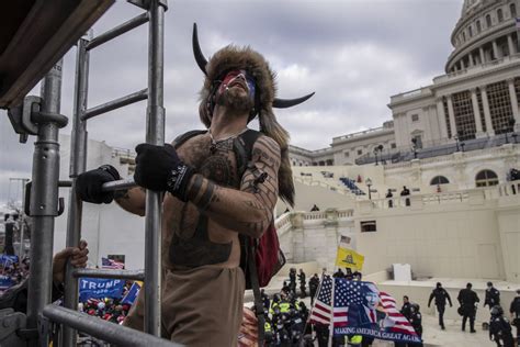 Jacob Chansley, ‘Qanon Shaman,’ Pleads Not Guilty to Capitol Riot Charges - Bloomberg