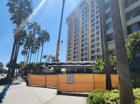 Lobby Closed as Construction Continues on Disney’s Paradise Pier Hotel ...