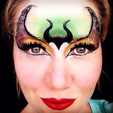 Maleficent face painting | Face painting designs, Disney face painting, Face painting