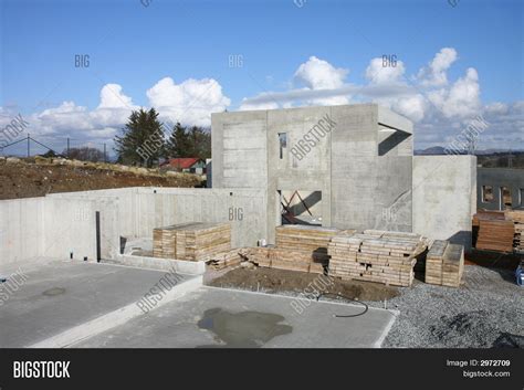 Concrete Foundation House Image & Photo | Bigstock