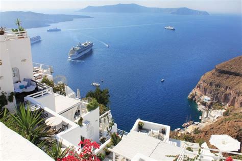 Santorini System to Regulate Cruise Ship Arrivals - GTP Headlines