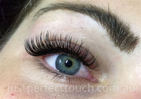 Classic eyelash extensions Melbourne | Just Perfect Touch - Eyelash extensions