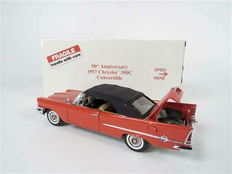 Convertible Danbury Mint 1:24 scale diecast car. - Rear 3/4 - 208537