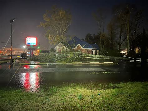 Storm damage reported across north Mississippi | News | wtva.com