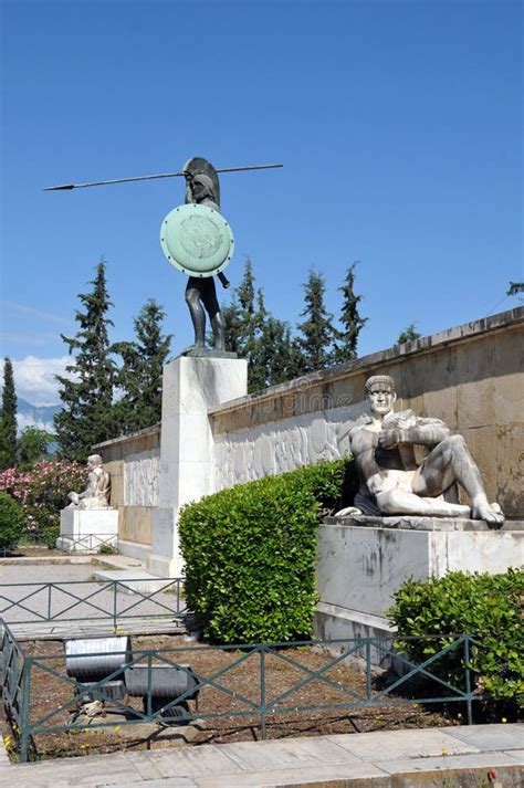 Leonidas Monument, Thermopylae Redaktionelles Stockfoto - Bild von griechenland, leonid: 103798938