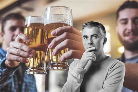 10 Surprising Health Benefits Of Drinking Beer Infogr - vrogue.co