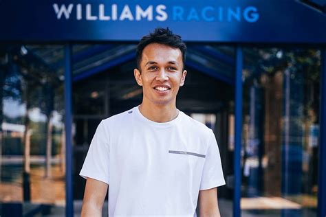 Williams signs Alex Albon for Formula 1 return in 2022