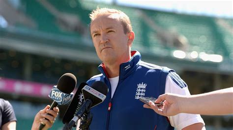 Andy Flower 'Leaves England Cricket Coach Job' | UK News | Sky News