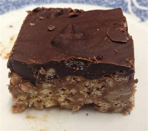 Little Miss Scrappy - Confessions of a Scrap Addict: Mars Bar Slice