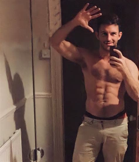 JONATHAN BAILEY 🧸☀️ Community on Instagram | Aaron taylor johnson shirtless, Gay celebrities ...