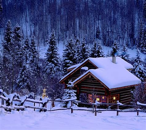 Snowy Christmas Wallpapers - 4k, HD Snowy Christmas Backgrounds on WallpaperBat