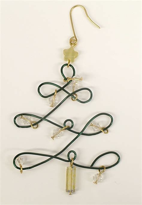 Simple Wire Christmas Tree Earrings | Jewelry making beads, Jewelry ...