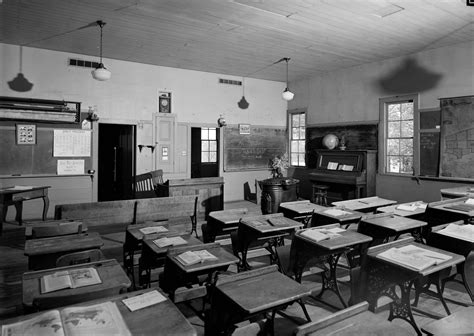 Vintage Photo Wednesday: Back to Old School | grayflannelsuit.net | Old ...