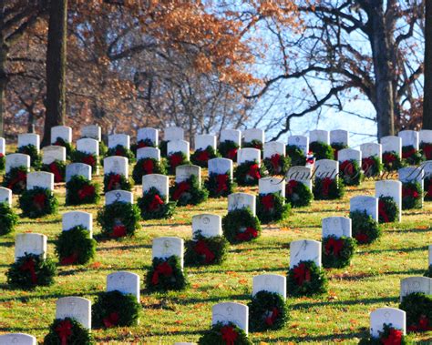 Jefferson Barracks National Cemetery Christmas wreaths across | Etsy