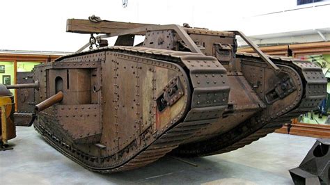 Pin on Tanks WW I ( photo )