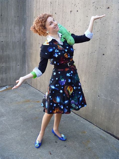 Mrs. Frizzle - Magic School Bus - Halloween Costume 90s Halloween Costumes, Hallowen Costume ...