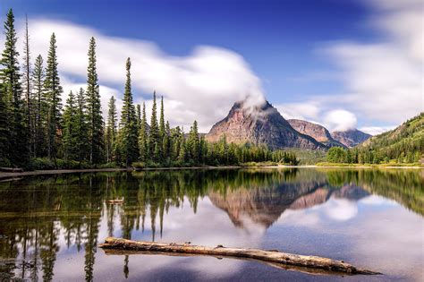 Pray Lake, Montana, USA