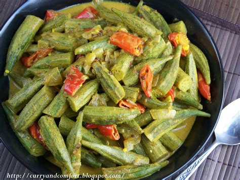 Okra Curry with Coconut Milk ~ TacoBellCantinaSteak