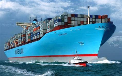 Explore the Majestic Eugen Maersk Container Ship