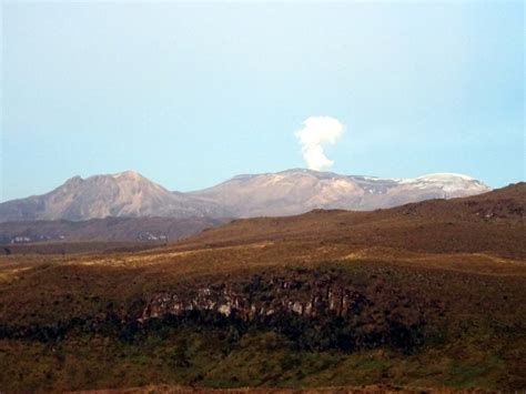 The tragedy of Armero: the 1985 eruption of Nevado del Ruiz – Mark Horrell