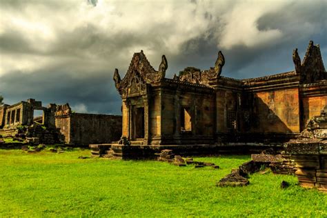 Preah Vihear: The Temple On The Border | Terry Treks