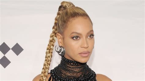 CMA Denies Deleting Footage Of Beyoncé, Dixie Chicks After Backlash