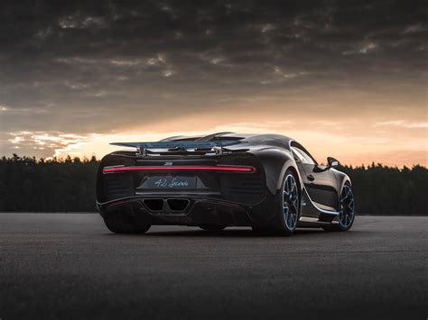 The $3 million Bugatti Chiron set a new speed record - Business Insider