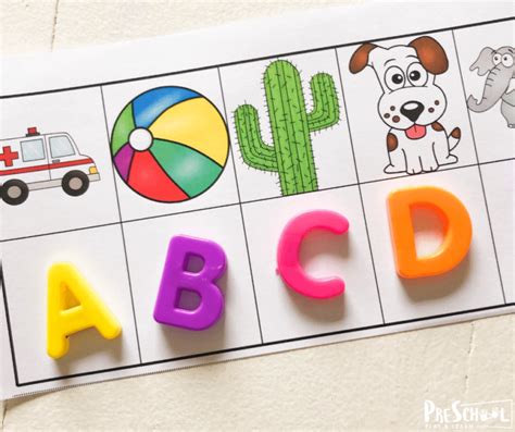 FREE Beginning Sounds Phonics Game