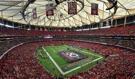Georgia Dome, Atlanta Falcons football stadium - Stadiums of Pro Football