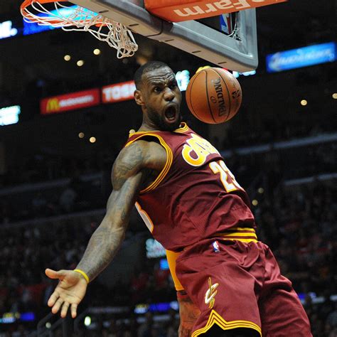 Kyrie Irving Dunking