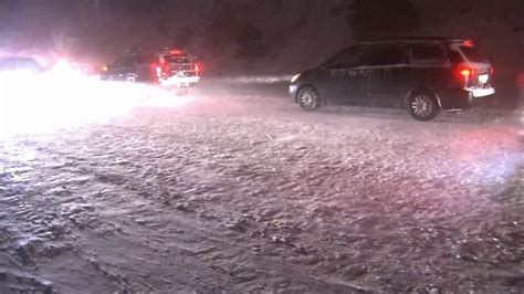 Southern California snow: More than 130 drivers rescued, highways ...