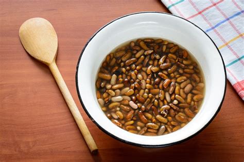 Does Soaking Beans Overnight REALLY Help Them Cook Better?