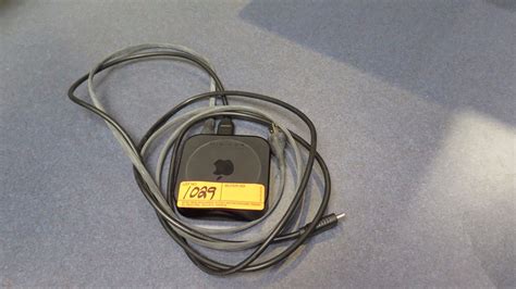 Apple TV Adapter Model A1469 - Oahu Auctions