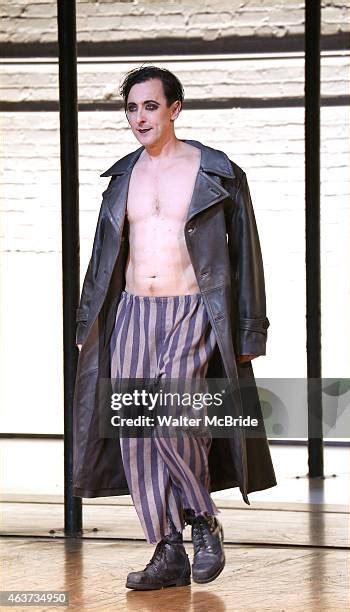 Alan Cumming Cabaret Photos and Premium High Res Pictures - Getty Images