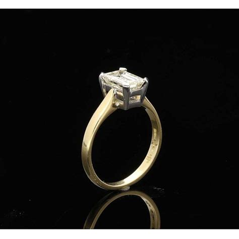 Second Hand Emerald Cut Diamond Engagement Ring 152ct | Miltons Diamonds