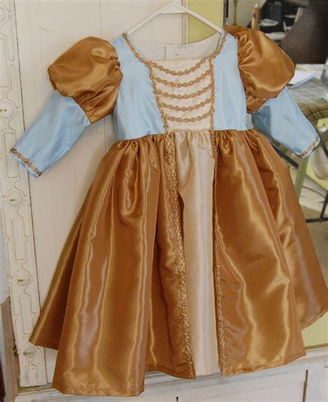 The Story of a Seamstress: Queen Esther Costume Dress