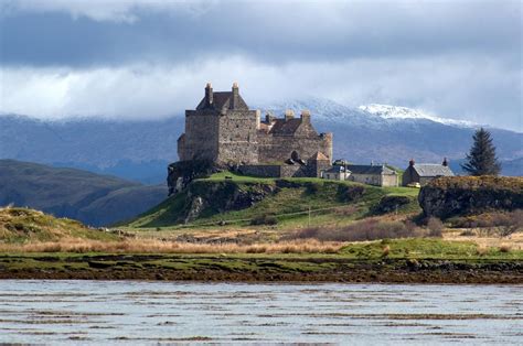 Duart Castle or Caisteal Dhubhairt in Scottish Gaelic is a castle on the Isle of Mull, off the ...