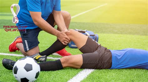 Knee Injuries: Here's What Footballers Do to Prevent Them - HealthKart