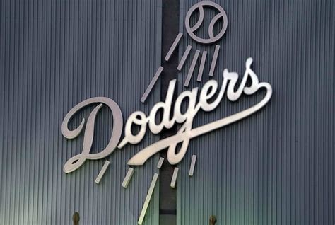 Dodgers Among 8 Teams Paying Luxury Tax Penalty For 2023 Season ...