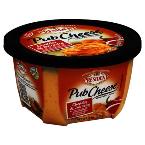 President Pub Cheese Cheddar and Sriracha Cheese Spread, 8 oz - Kroger