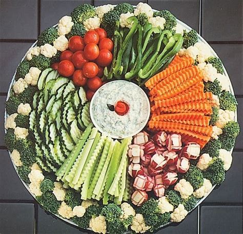 20 #Yummy Veggie Trays for Any Occasion ... | Charolas de botanas ...