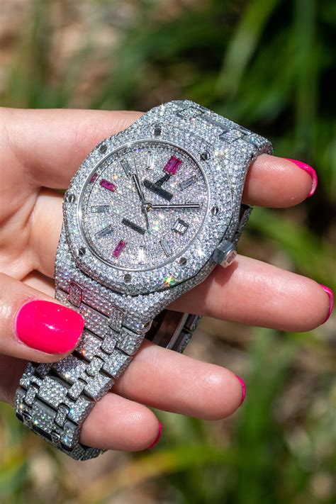 9 Astonishing Diamond Watches From The World’s Top Luxury Watch Brands ...