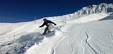 Le Tour Ski Resort Guide | Snow-Forecast.com